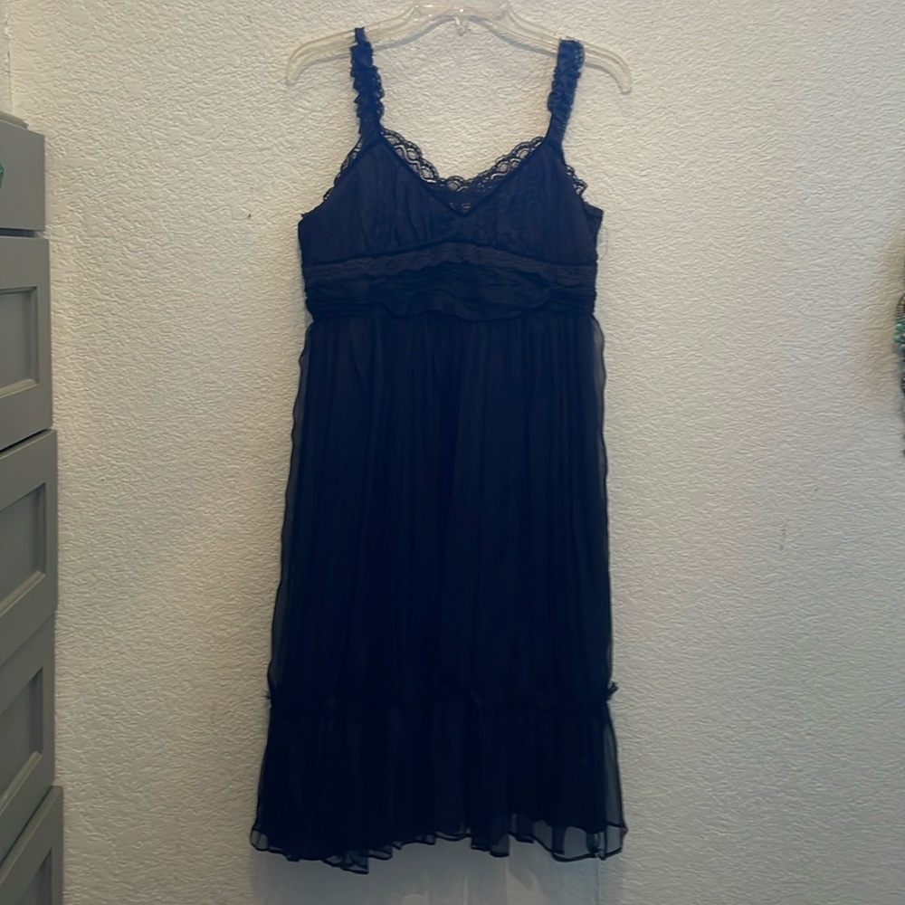 Black lace dress